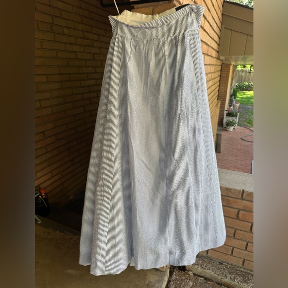 J.Crew Seersucker Striped Ball Gown Maxi Skirt Lined Tulle Blue White Size 14 - Picture 3 of 4